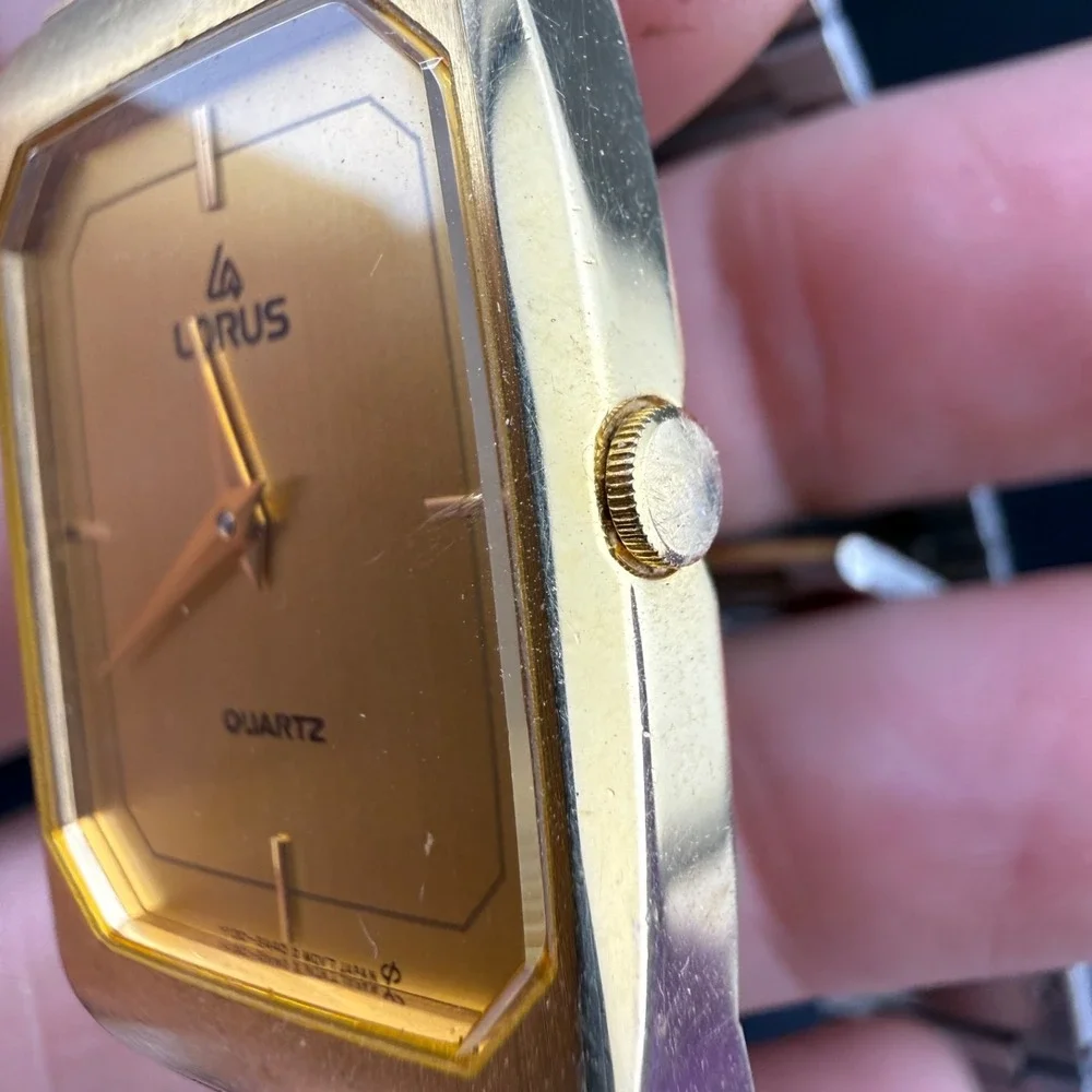 Vintage Lorus Mens Watch Gold Tone Untested 7”